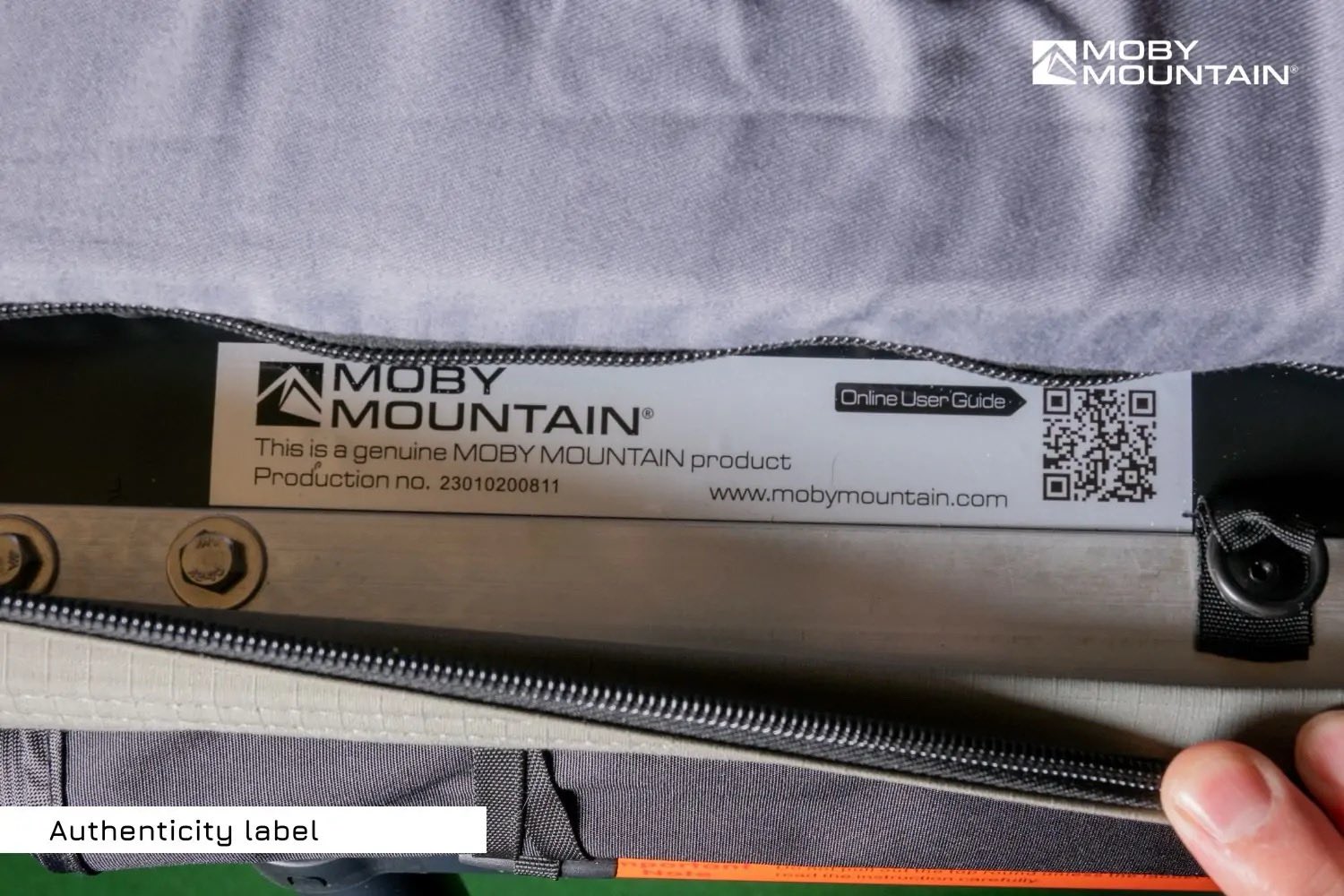 Moby Mountain Peak XL 3-Personen Dachzelt Moby Mountain Peak XL 3-Personen Dachzelt